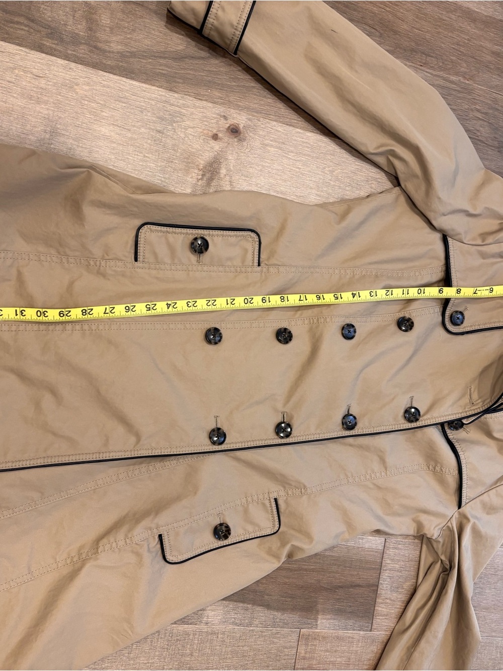 Banana Republic Double-Breasted Trench Coat Women’s Size 12 Tan Classic Beltless - Picture 6 of 9